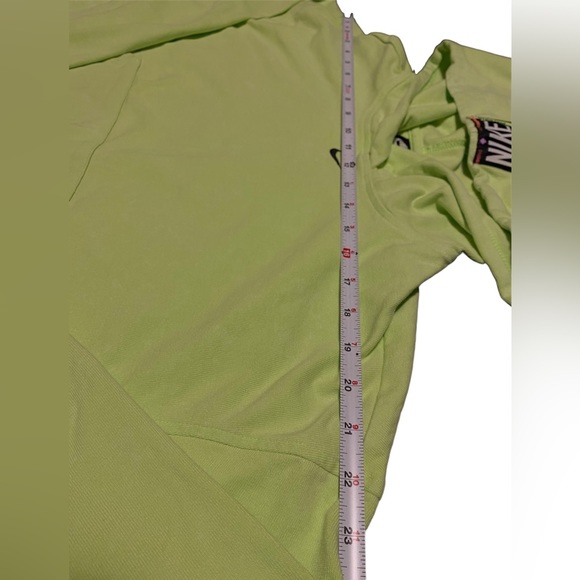 Nike middle swoosh hoodie - Picture 2 of 5